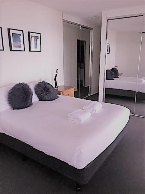 Sunrise Luxury Apartments ฟอร์สเตอร์ ภายนอก รูปภาพ